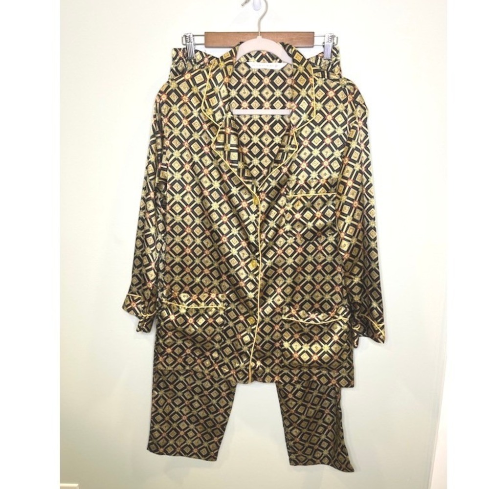 Victorias Secret Satin Geometric Button Up Pajama Set Small Old Money Mob Wife